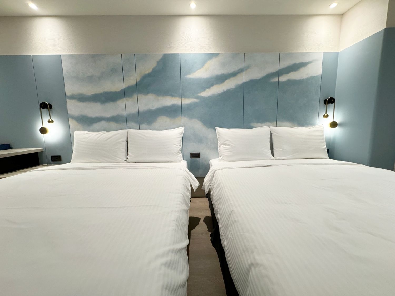 Deluxe Quad Room